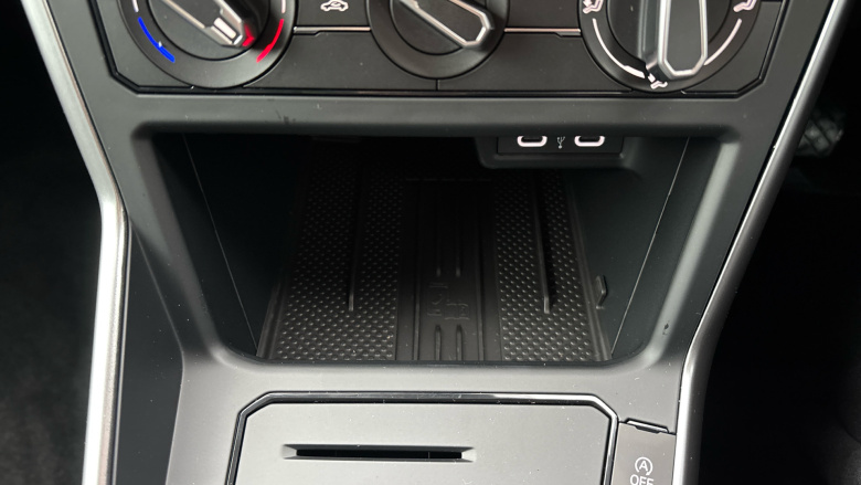 Volkswagen Polo 1.0 Life 5dr Petrol Hatchback